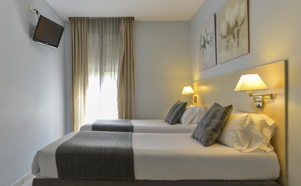 Alexandra Aparthotel Benstarhotelgroup Tarragona Phòng bức ảnh