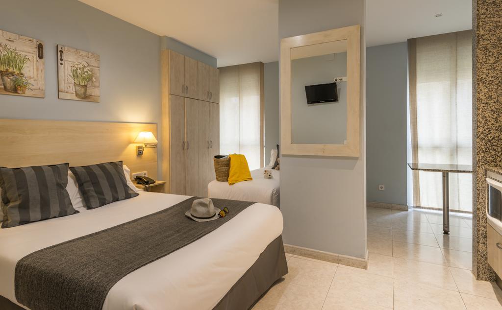 Alexandra Aparthotel Benstarhotelgroup Tarragona Phòng bức ảnh