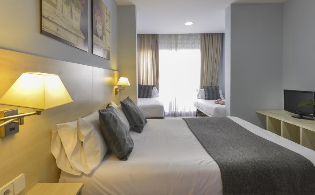 Alexandra Aparthotel Benstarhotelgroup Tarragona Ngoại thất bức ảnh