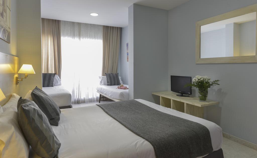Alexandra Aparthotel Benstarhotelgroup Tarragona Phòng bức ảnh