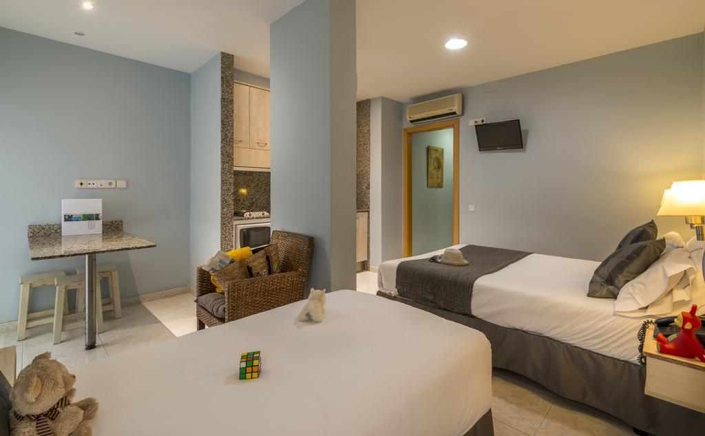 Alexandra Aparthotel Benstarhotelgroup Tarragona Ngoại thất bức ảnh