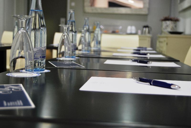 Alexandra Aparthotel Benstarhotelgroup Tarragona Ngoại thất bức ảnh