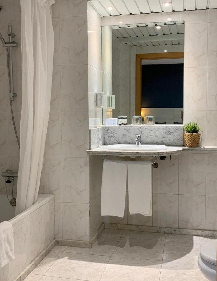 Alexandra Aparthotel Benstarhotelgroup Tarragona Ngoại thất bức ảnh